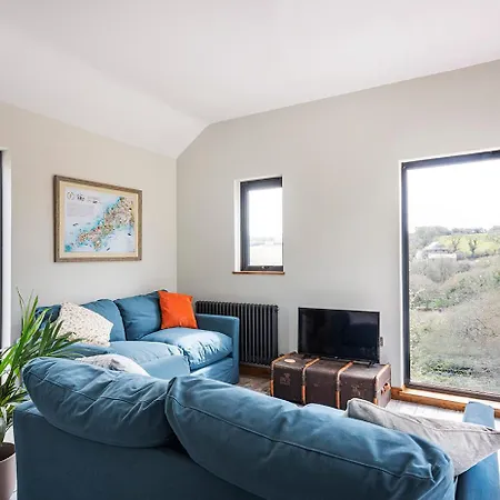Cusgarne Manor Self-catering - Adults Only Holiday home