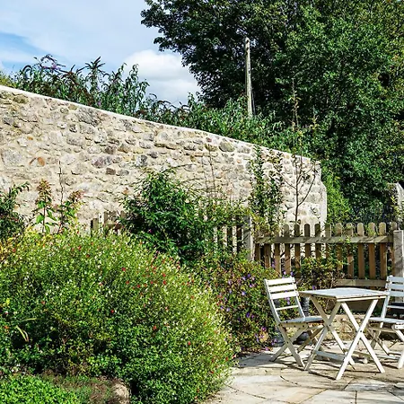 Cusgarne Manor Self-catering - Adults Only Holiday home *