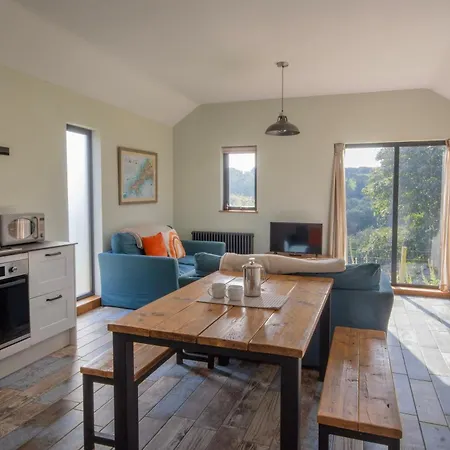 Cusgarne Manor Self-catering - Adults Only Holiday home *